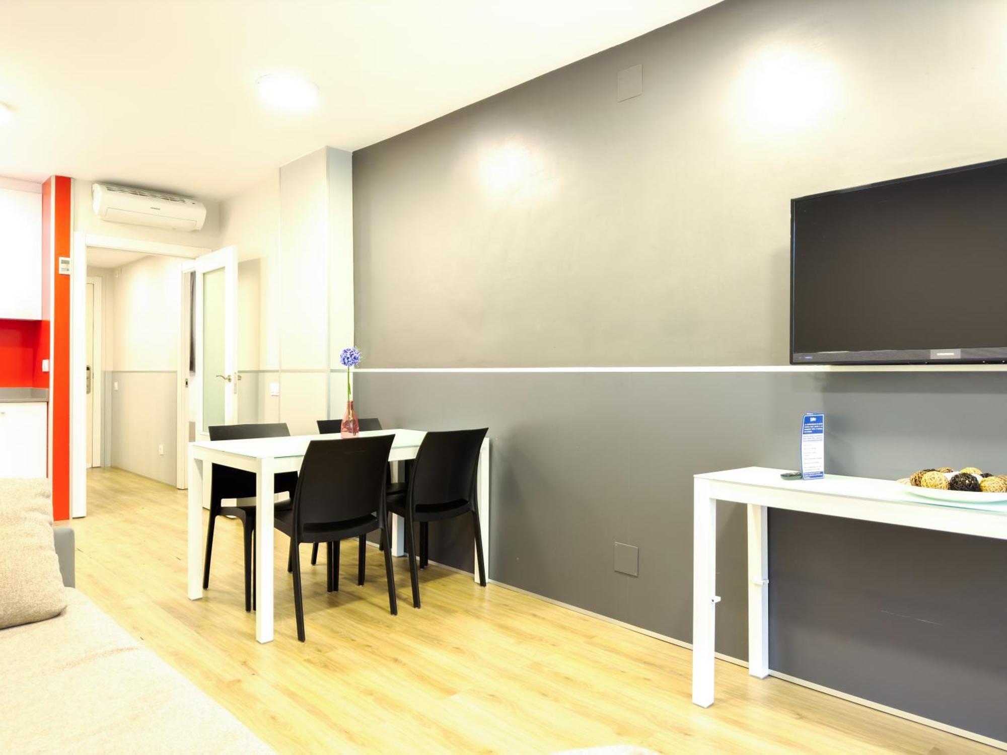 Rentalmar Zahara Family Suites Salou Exterior foto