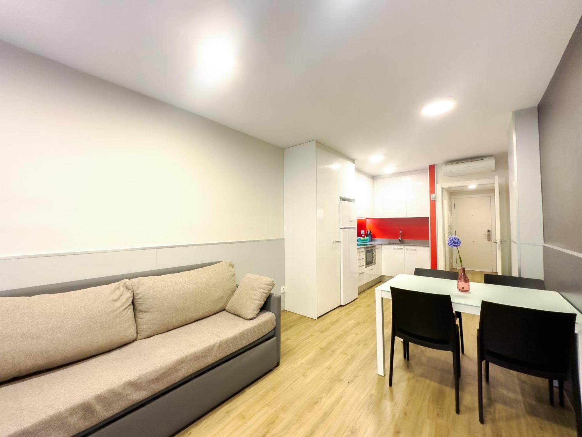 Rentalmar Zahara Family Suites Salou Exterior foto